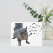 Cheeky Squirrel Je bent uitgenodigd voor Briefkaar Briefkaart (Staand voorkant)