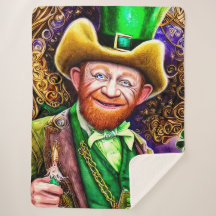Cheerful Green Leprechaun met Shamrock Pipes
