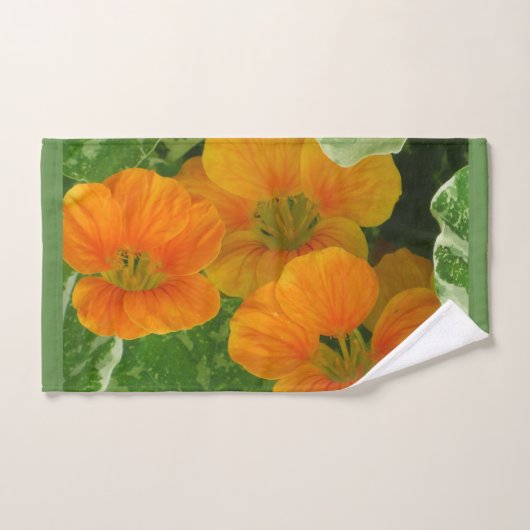 Cheerful Nasturtiums Bad Handdoek (Handdoek)