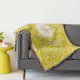 Cheerful Yellow and White Pattern met Monogram Deken