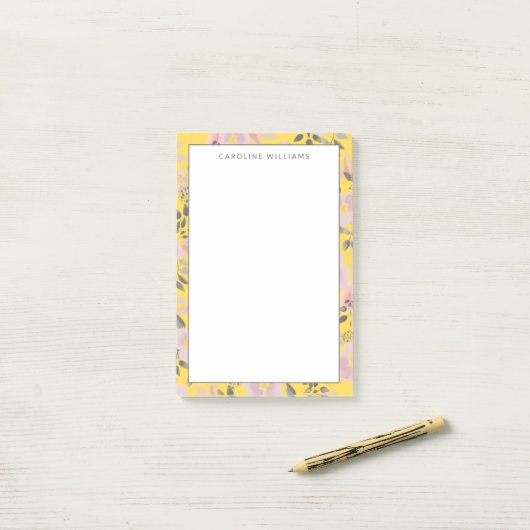Cheerful Yellow Pink Grey Floral met naam Post-it® Notes (Op bureau)