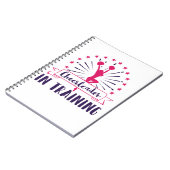 Cheerlead in training Cheerleading Cheer Team Notitieboek (Linkerzijde)
