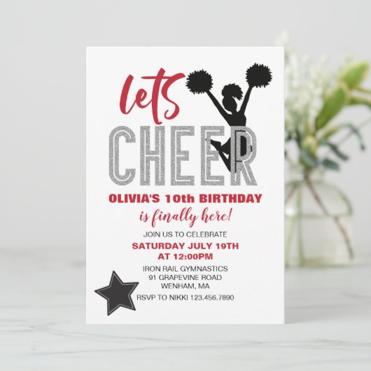 Cheerleading Red, Silver en Black Cheer Verjaardag Kaart (Staand voorkant)