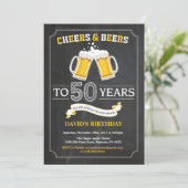 Cheers and Beers 50th Birthday Invitation Card Kaart (Staand voorkant)