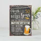 Cheers & Beers 50th Birthday Uitnodiging (Staand voorkant)