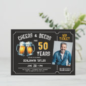 Cheers Beers Ticket Mannen Zwart 50ste Verjaardags Kaart (Staand voorkant)