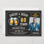 Cheers Beers Ticket Mannen Zwart 60e Verjaardag Fo Kaart (Voorkant)