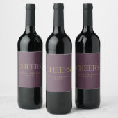 Cheers Elegant Eggplant Gold Typography Wedding Wijn Etiket (Flessen)