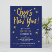 Cheers Gold Glitter Uitnodiging nieuwjaar oud (Staand voorkant)