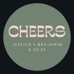 Cheers Groovy roze Green Custom Names Wedding Ronde Sticker<br><div class="desc">Aangepaste Cheers Groovy Pink en Groene Typografie Aangepaste namen Wedding Classic Round Sticker</div>