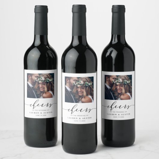 Cheers Modern Black Script Photo Wedding Wijn Etiket (Flessen)