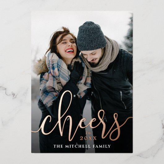 Cheers op de Verticale Foto van het Nieuwjaar Folie Feestdagenkaart (Voorkant)