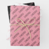 Cheers Roze Wit Zwart Wrapping Paper (In situ)