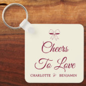 Cheers To Love Burgundy Script Ivory Bow Wedding Sleutelhanger (Voorkant)