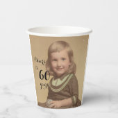 Cheers tot 60 jaar! Zwart fotoscript Papieren Bekers (Achterkant)