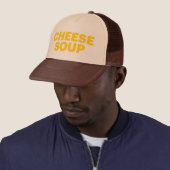 CHEESE SOUP leuke slogan trucker hat Pet (In situ)