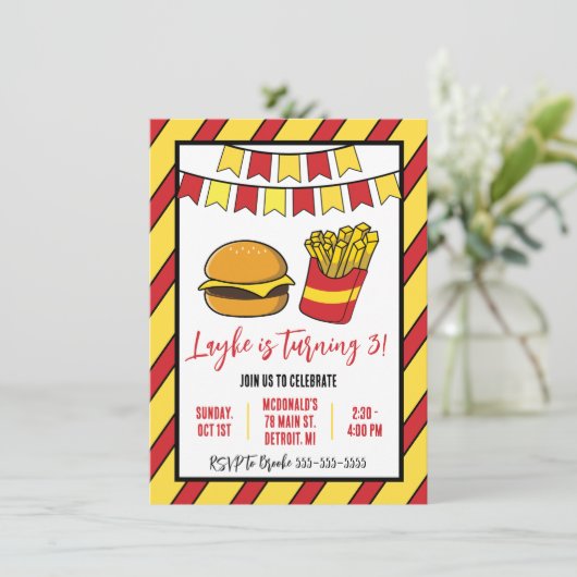Cheeseburger en Fries Verjaardagsfeest Kaart (Staand voorkant)