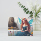 Cheeseburger picknick met Sasquatch en de fee Briefkaart (Staand voorkant)