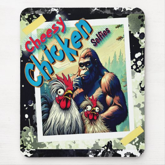 "Cheesy Chicken Selfies" Meet Bigfoot Mouse Pad Muismat (Voorkant)