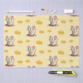 Cheesy Delights: Schattigee Muis met Sokken kaas Tissuepapier (Craft)