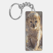 Cheetah 19 dagen oude mannelijke kubus sleutelhanger (Voorkant Links)
