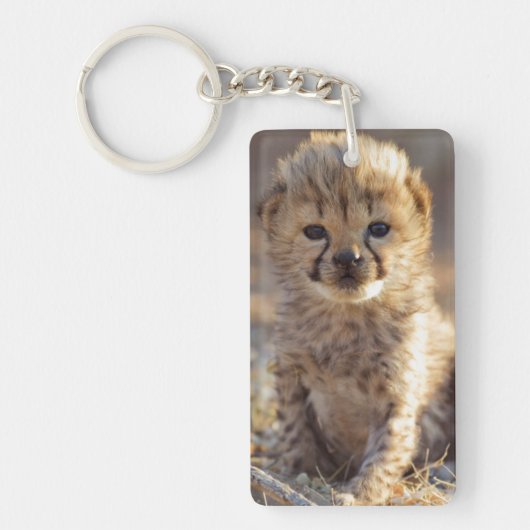 Cheetah 19 dagen oude mannelijke kubus sleutelhanger (Voorkant)