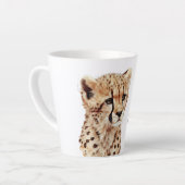 Cheetah gezicht gepersonaliseerd latte mok (Linkerhoek)