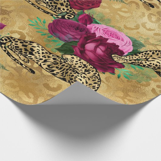 Cheetah Leopard Red Rose Floral Flower Pattern Cadeaupapier (Hoek)
