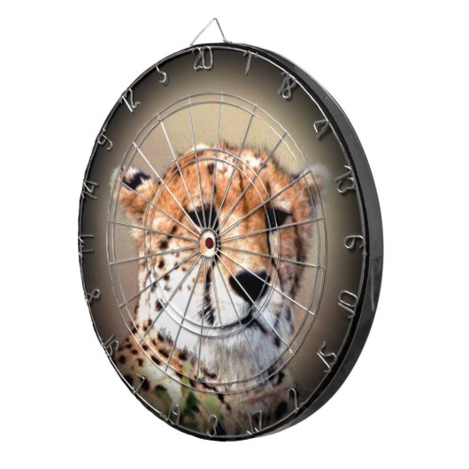 Cheetah Portret van Volle Maan: Natuur's Grace Dartbord (Voorkant Rechts)