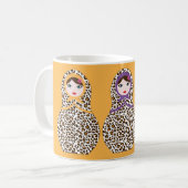 Cheetah Print Matryoshka Coffee Mok (Voorkant links)