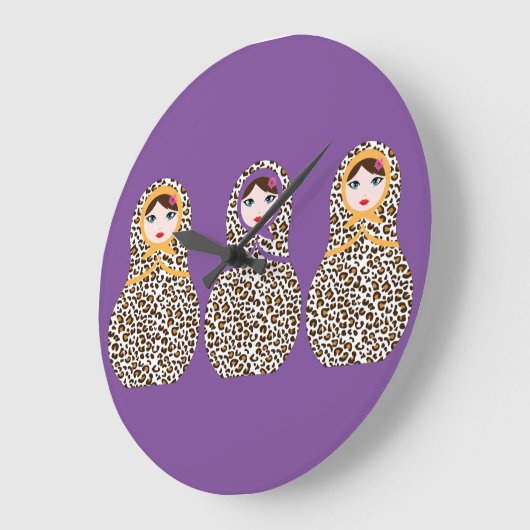 Cheetah Print Matryoshka wandklok (Hoek)