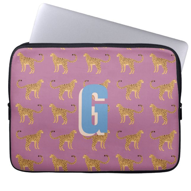 Cheetah, roze luipaard monogram laptop sleeve (Voorkant)