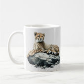 Cheetah rust op een rots koffiemok (Links)