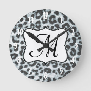 Cheetah Spot Animal Monogram Initiaal Wandklok