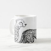 Cheetahs op de Savannah Wraparound Black & White Koffiemok (Voorkant links)