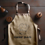 Chef Dad Pet Typography Grilling Lang Schort<br><div class="desc">Dit gepersonaliseerde platform is voor de vader die pro is bij de barbecue grill. Het bevat een illustratie van het pet van een klassieke chef-kok boven de woorden "CHEF DAD" in decoratieve hoofdletters.</div>
