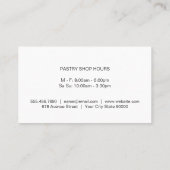 Chef glimlacht in uniform | culinair | restaurant visitekaartje (Achterkant)