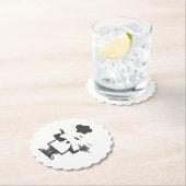 Chef-kok met een kom soep kartonnen onderzetters (Insitu)