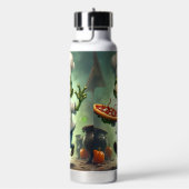 Chef's Pizza, Halloween, auteur Natasha Us Waterfles (Rechts)