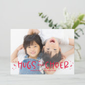Cheful Hug Editable Color Holiday-fotokaart Feestdagenkaart (Staand voorkant)