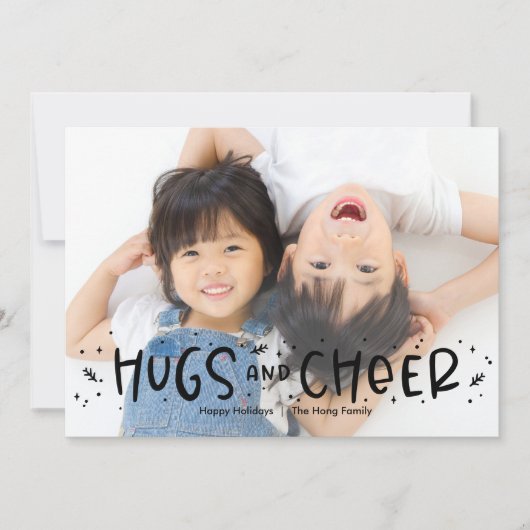 Cheful Hug Editable Color Holiday-fotokaart Feestdagenkaart (Voorkant)