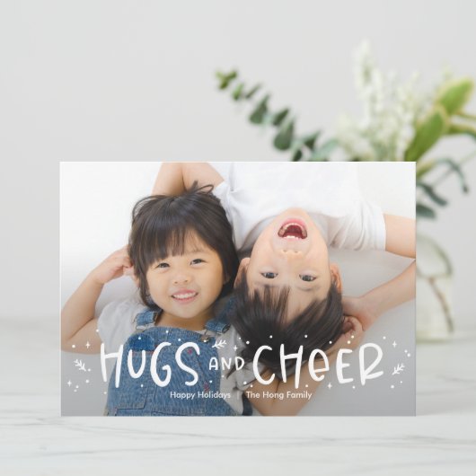 Cheful Hug Editable Color Holiday-fotokaart Feestdagenkaart