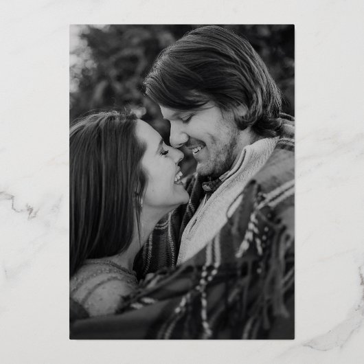 Chelsea Black Foto Moderne bruiloft Folie Uitnodiging (Achterkant)