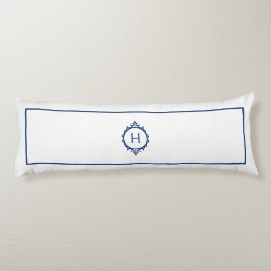 Chelsea Blauw en Wit Monogrammed Lichaamskussen (Achterkant)