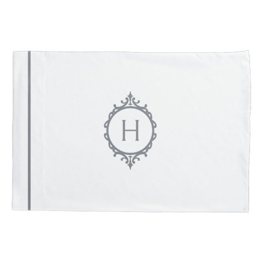 Chelsea Grijs en Wit Monogrammed Kussensloop (Achterkant-Links)