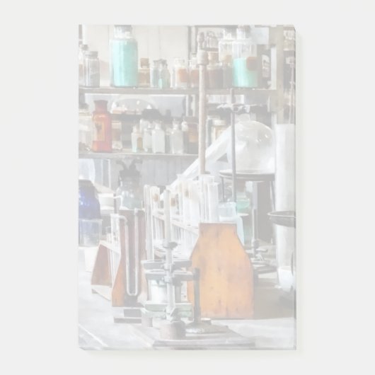 Chem Lab met testbuizen en retort Post-it® Notes (Voorkant)