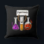 Chemie Experimenten Funny Science Joke Kussen<br><div class="desc">Scheikundeexperimenten Funny Science Joke design for chemistry lovers.</div>