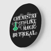 Chemie is als magie maar echt grote klok (Hoek)