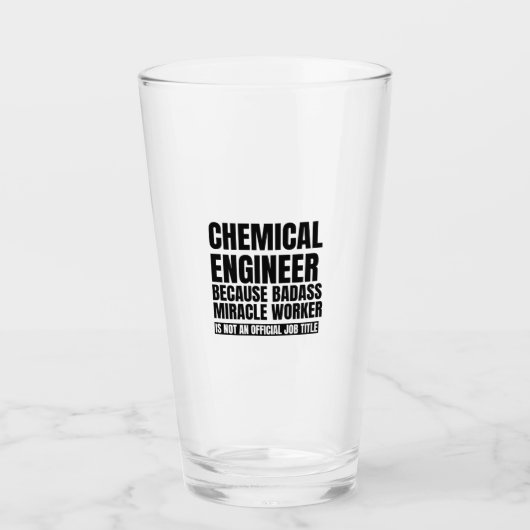 Chemisch ingenieur omdat een wondermiddel in de ba glas (Voorkant)