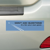 Chemtrails - stel geen vragen bumpersticker (Op auto)